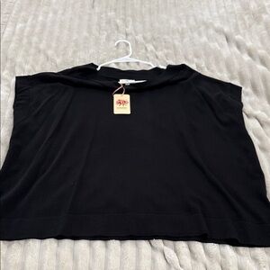 Entro Black Short Sleeve Women's Top